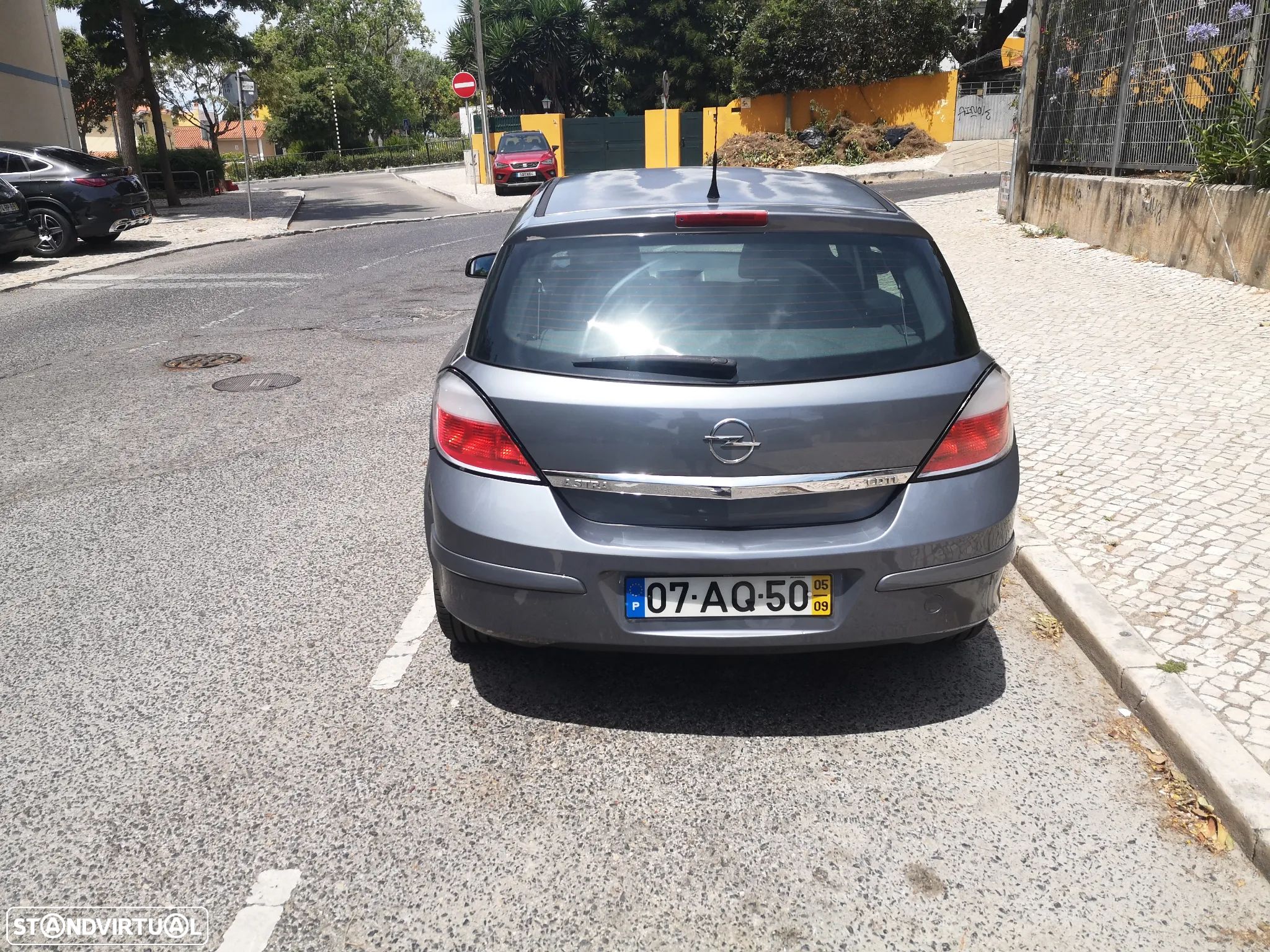 Opel Astra 1.3 CDTi Cosmo - 1