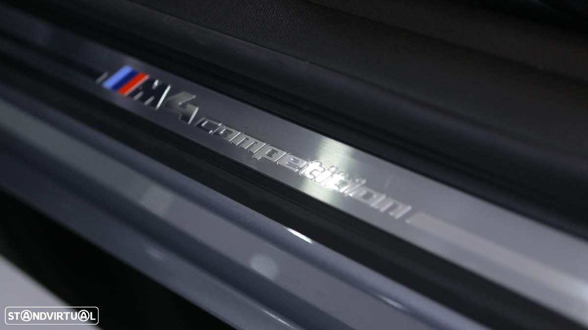 BMW M4 Competition xDrive - 34