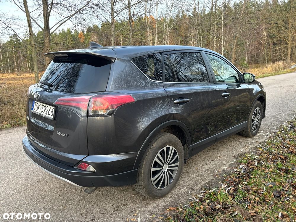 Toyota RAV4 2.0 D-4D Premium 4x2 - 9