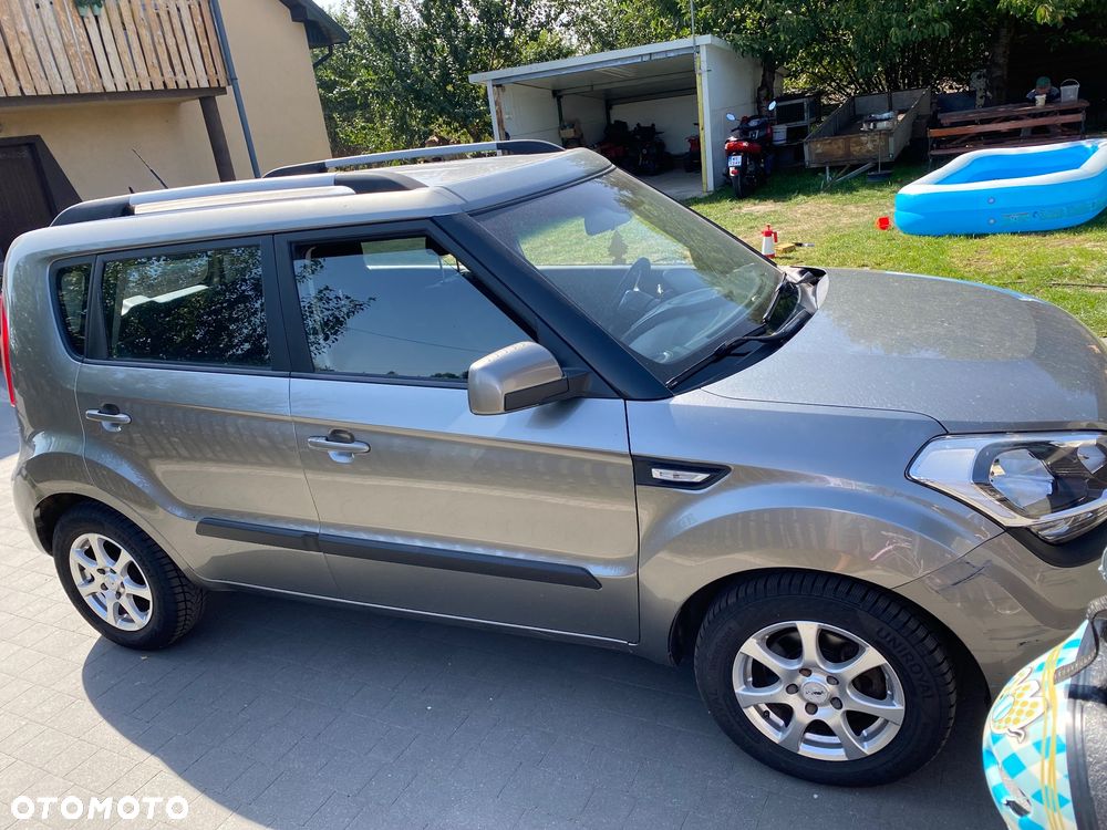 Ford Fiesta 1.6 Trend - 4