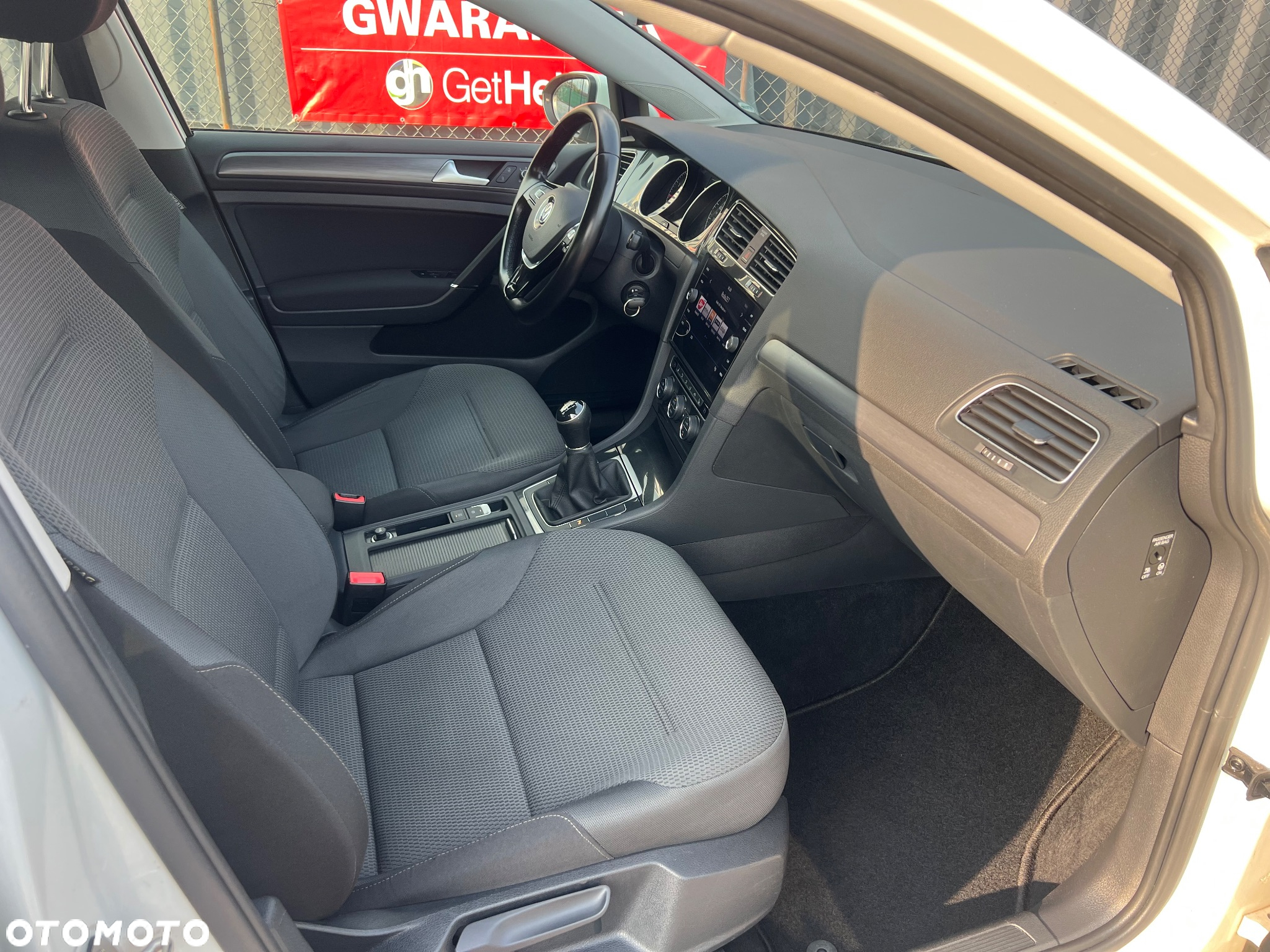 Volkswagen Golf VIII 1.5 TSI EVO Style - 7