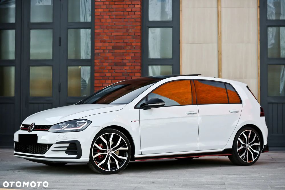 Volkswagen Golf GTI (BlueMotion Technology) DSG - 11