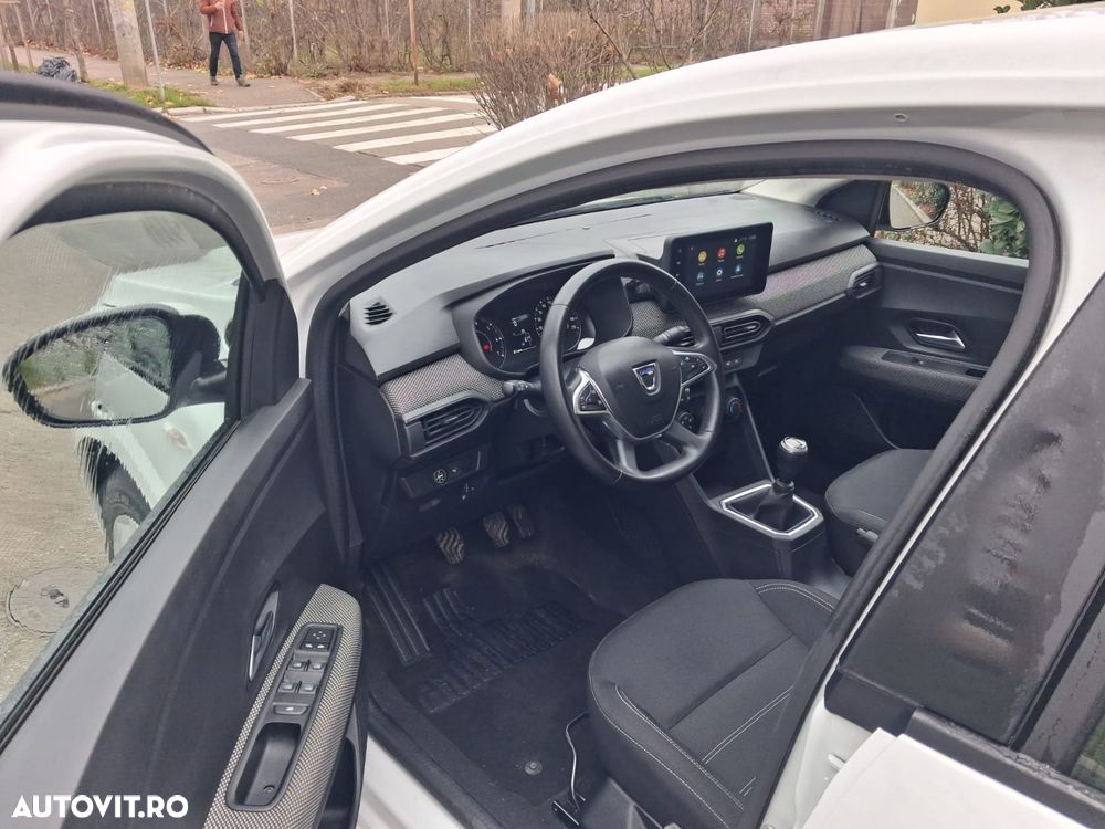 Dacia Logan TCe 90 MT6 Comfort - 5