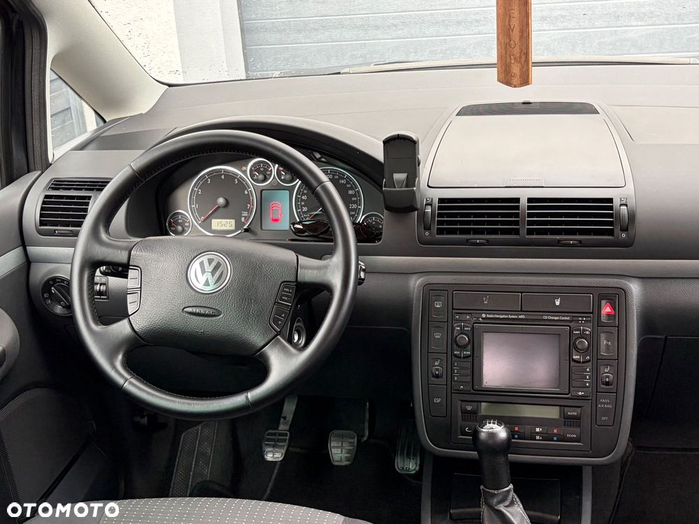Volkswagen Sharan 1.8 5V Turbo United - 30
