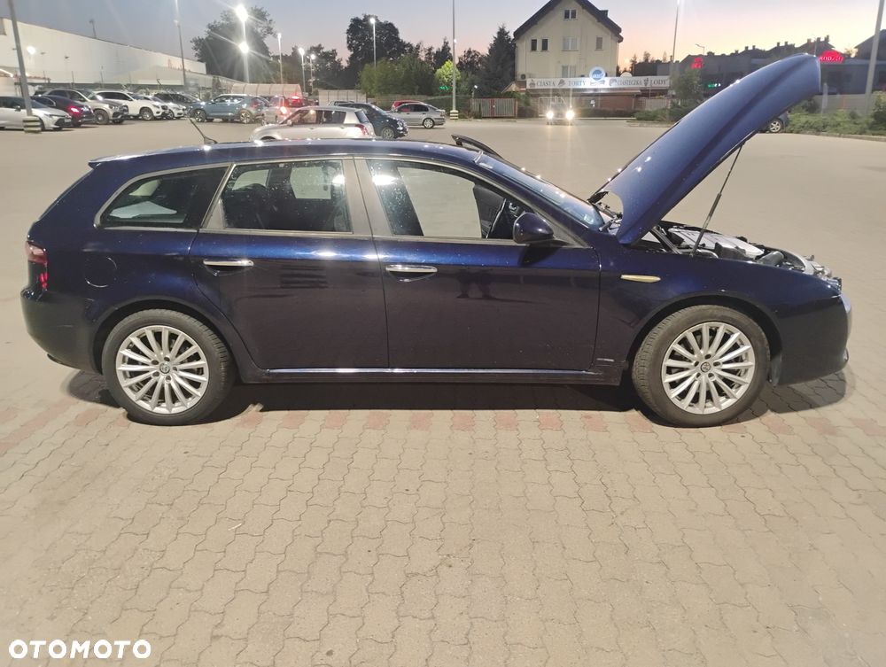 Alfa Romeo 159 1.9JTDM ti - 4