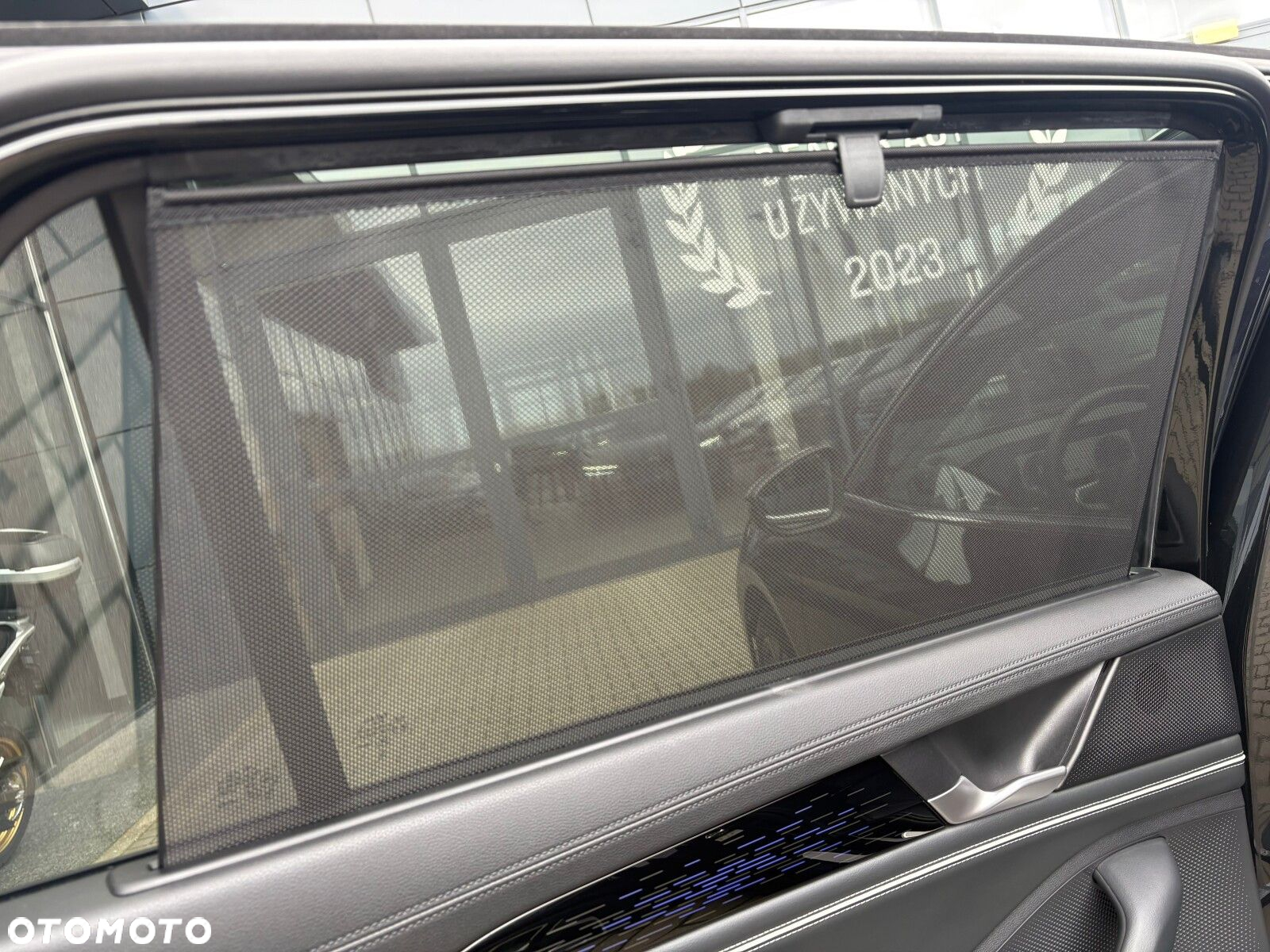 Volkswagen Passat - 14