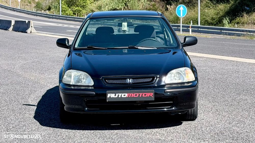 Honda Civic 1.5i LS - 3