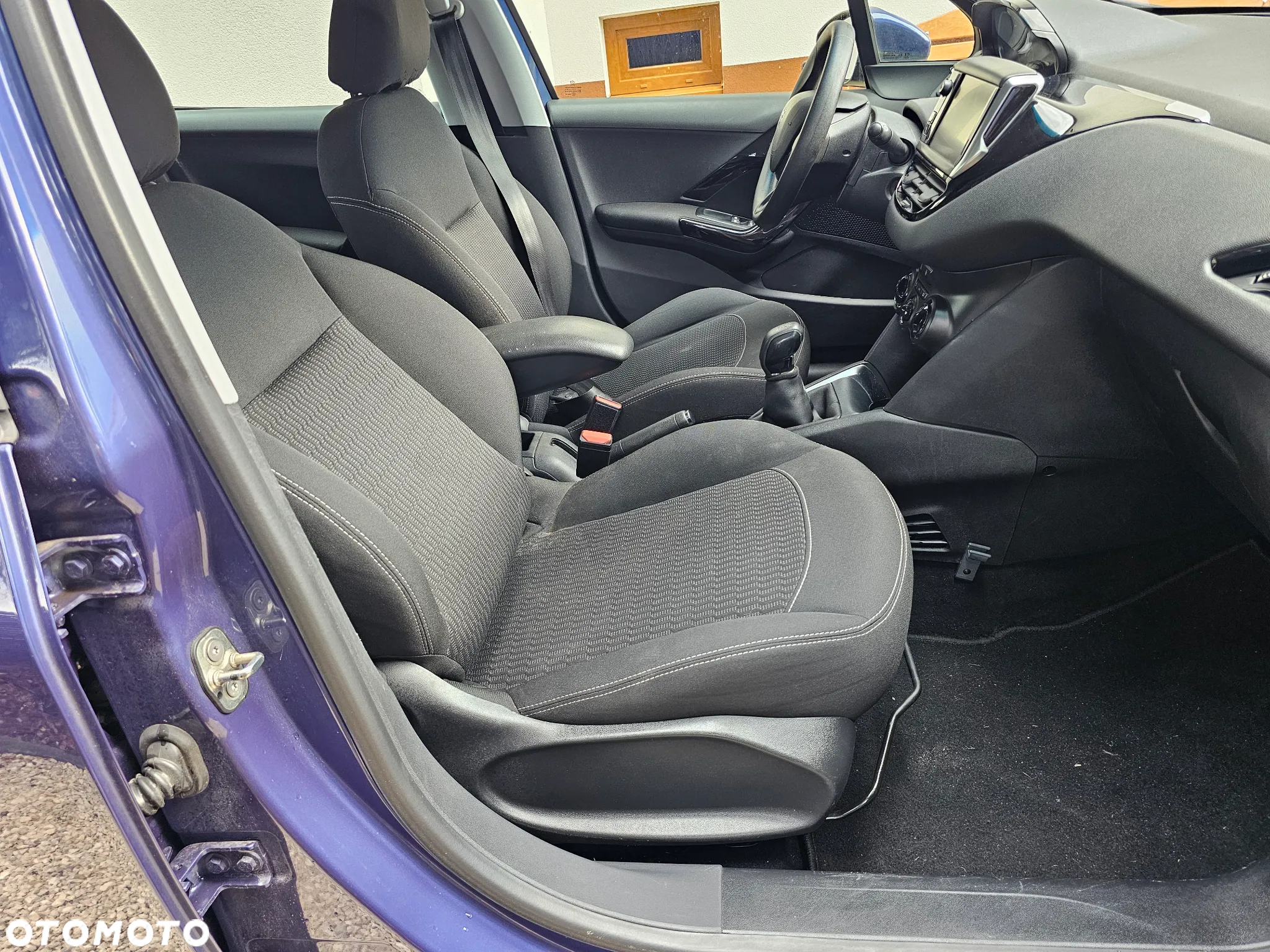 Peugeot 208 e-HDi 92 Stop&Start Active - 24