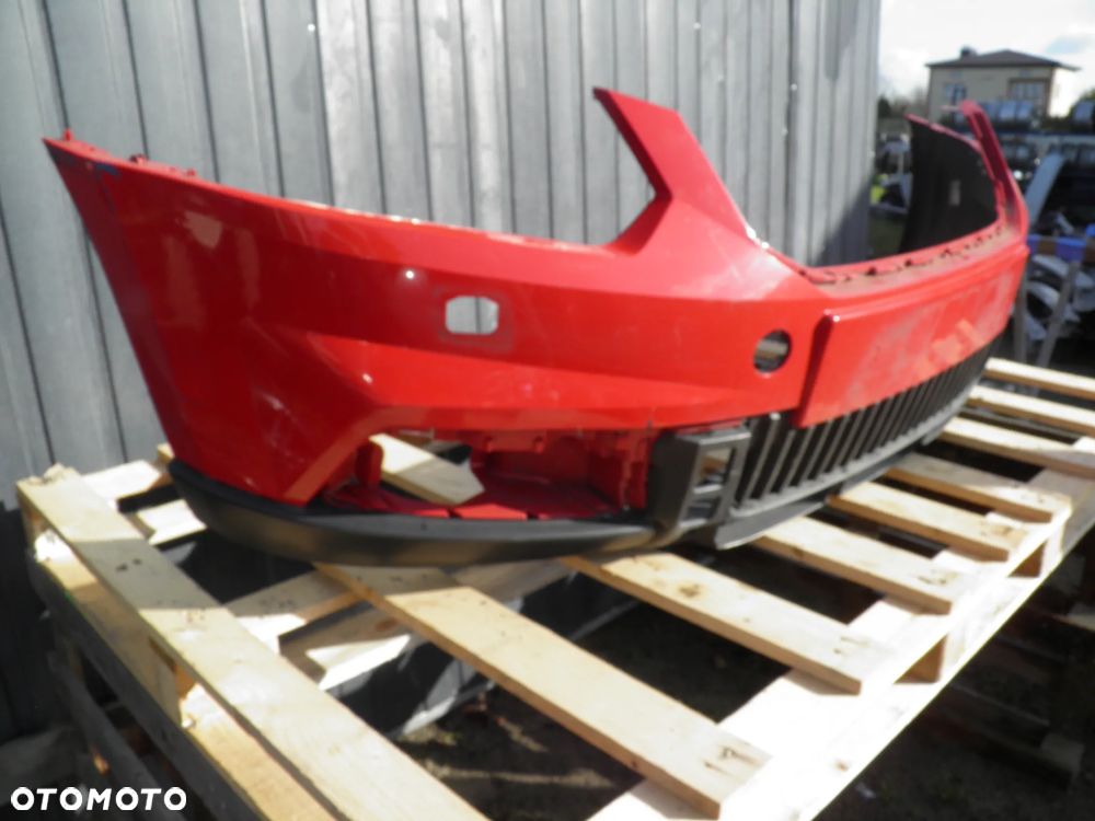 ZDERZAK PRZÓD Skoda Yeti Scout Lift 2012< 5L0807061A 5L0807221F - 2