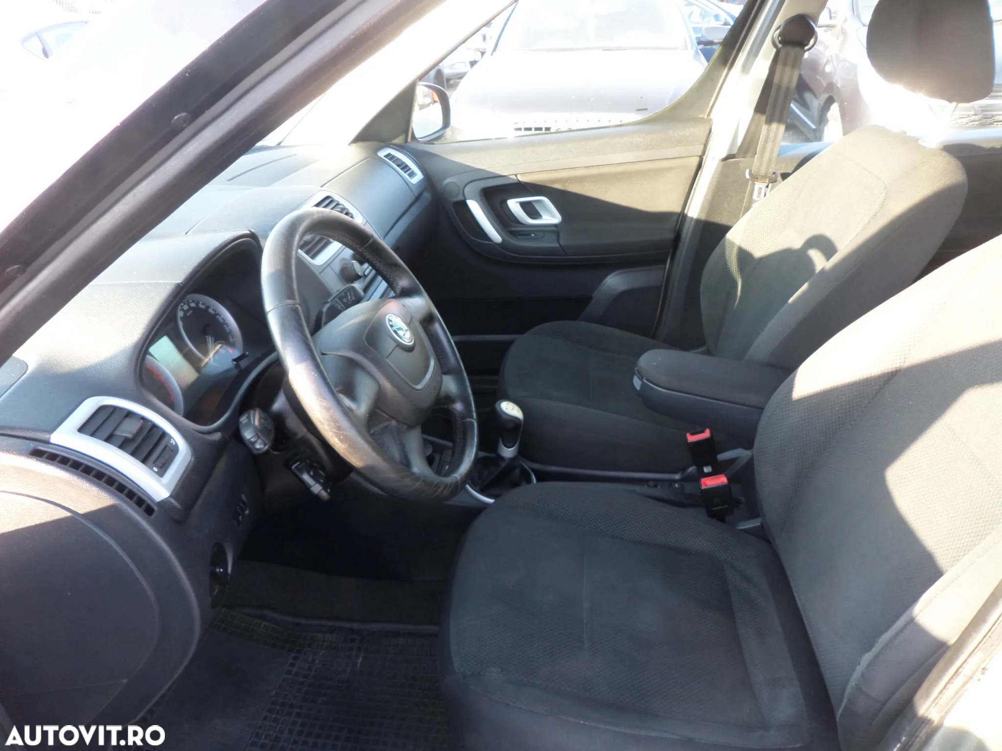 Skoda Roomster 1.9 TDI Comfort PLUS EDITION - 11
