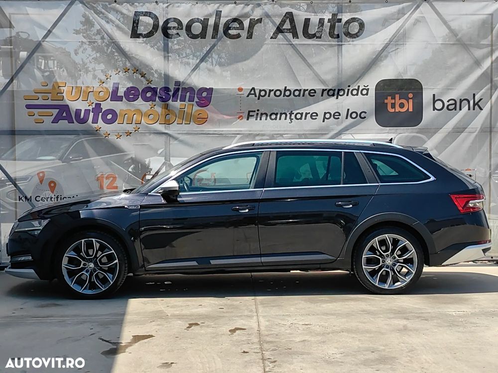 Skoda Superb 2.0 TDI 4X4 DSG Scout - 9