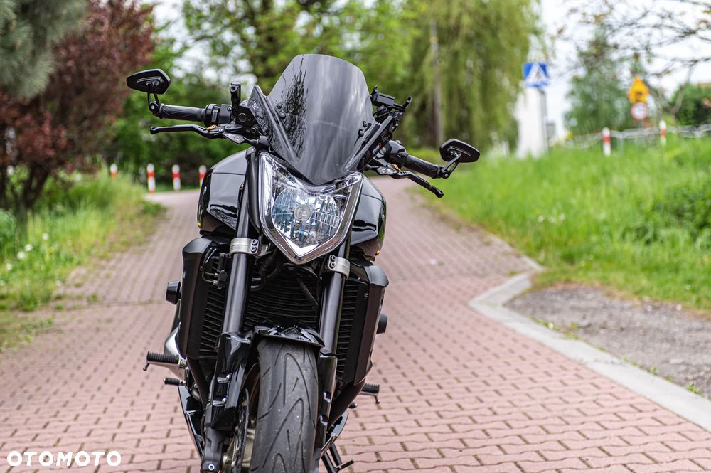 Yamaha FZ - 4