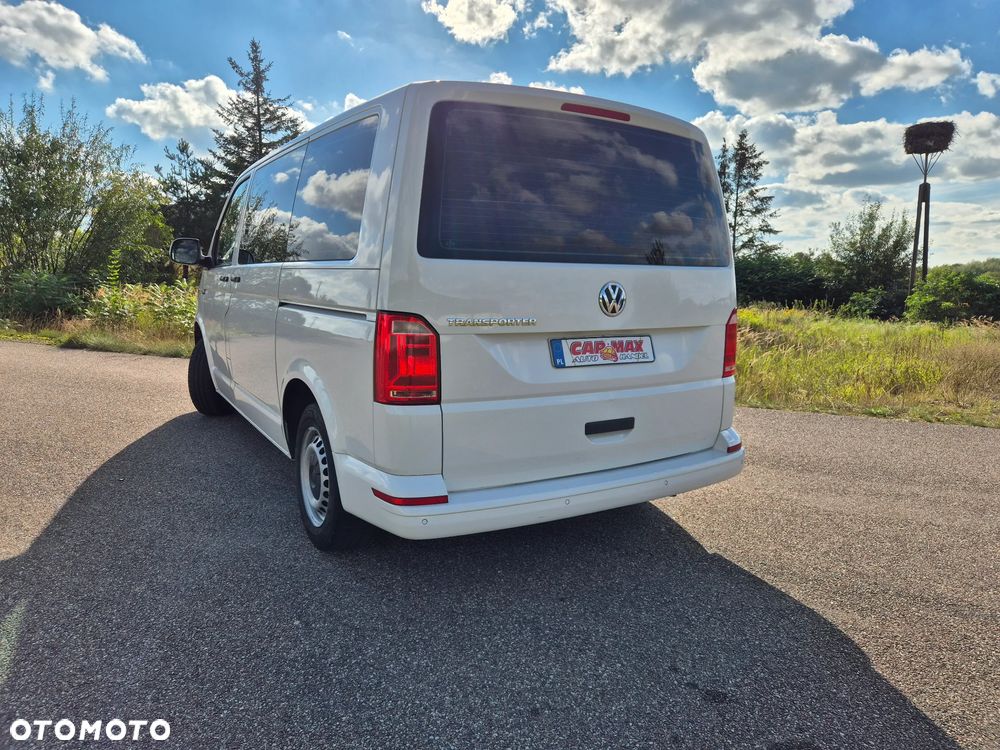 Volkswagen Transporter - 11