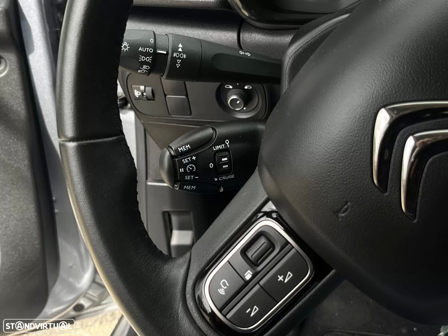 Citroën C3 1.2 PureTech Shine - 20