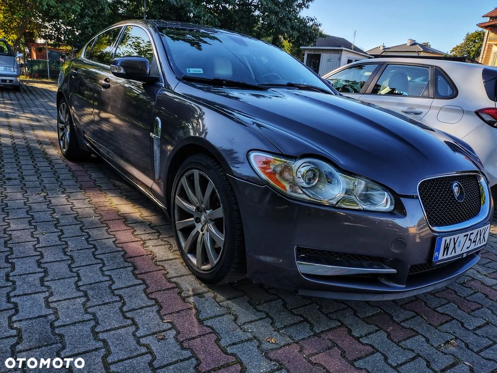 Jaguar XF 2.7 V6 D Premium Luxury - 1