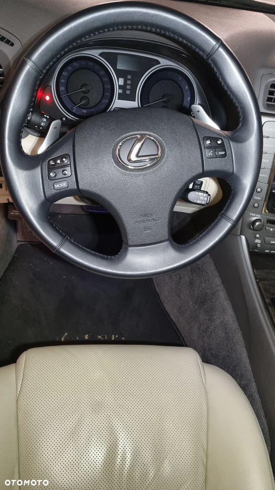 Lexus IS 250 Prestige - 21