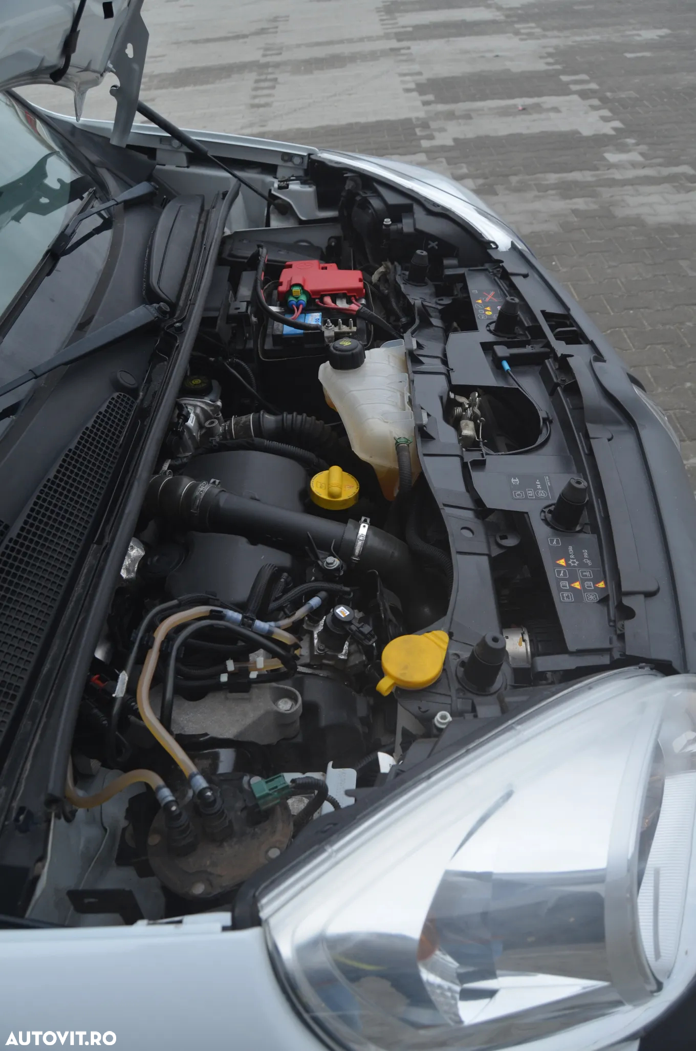 Renault Kangoo dCi 90 FAP Grand - 29
