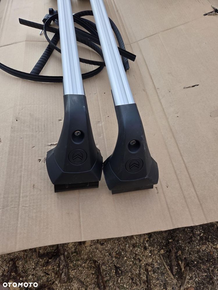 bagażnik dachowy bazowy Citroën C3 IV ë-C3 CC21 1694561080 Zestaw belek dachowych Citroën C3 - 5