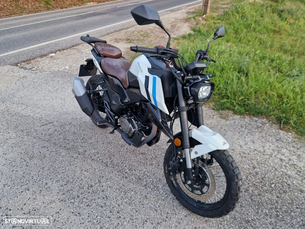 FK Motors Street Scrambler 125  Possível Financiamento - 4