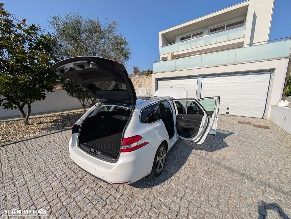 Peugeot 308 SW 1.6 BlueHDi Allure J18 - 11