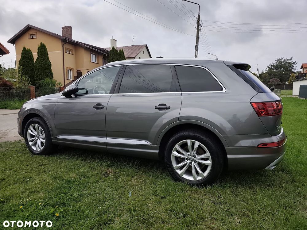 Audi Q7 - 4