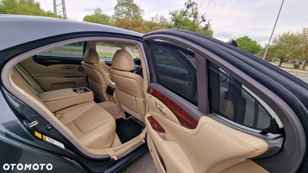 Lexus LS 460 Prestige - 6