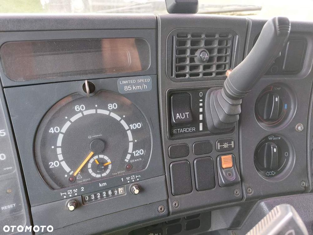 Scania 143M V8 500 km 3-Osiowa - 12