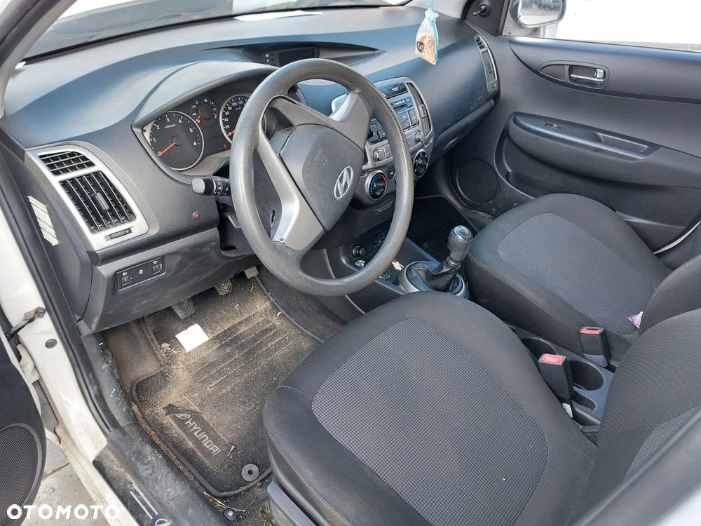 Drzwi HYUNDAI i20 1,2D 13R. lampy,zderzaki,drzwi,fotele.... - 5