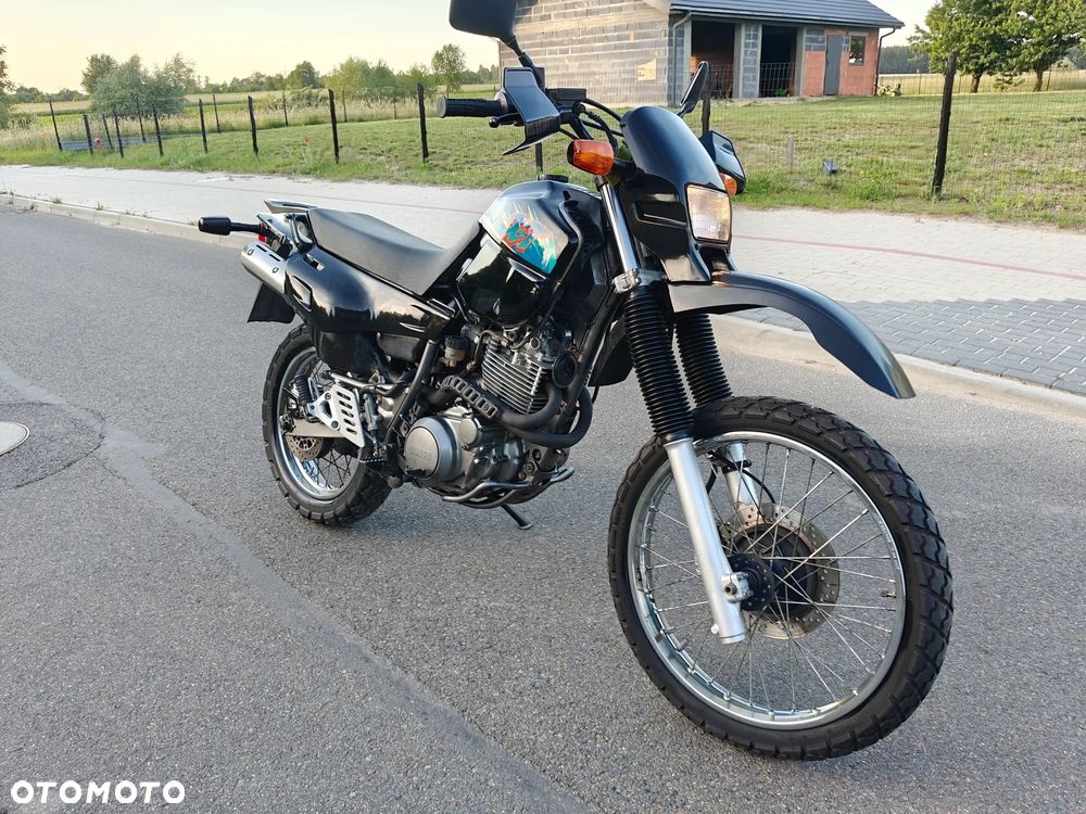 Yamaha XT - 2
