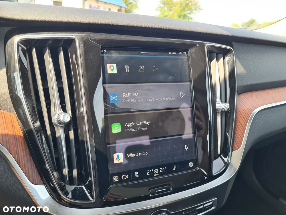 Volvo S60 B5 B AWD Plus Dark - 20