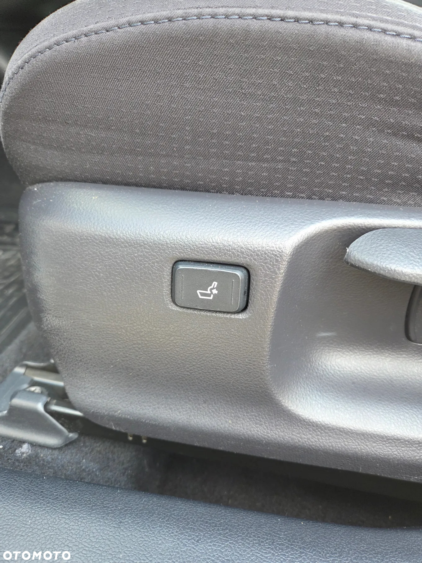 Toyota Prius 1.8 Hybrid Prestige - 24