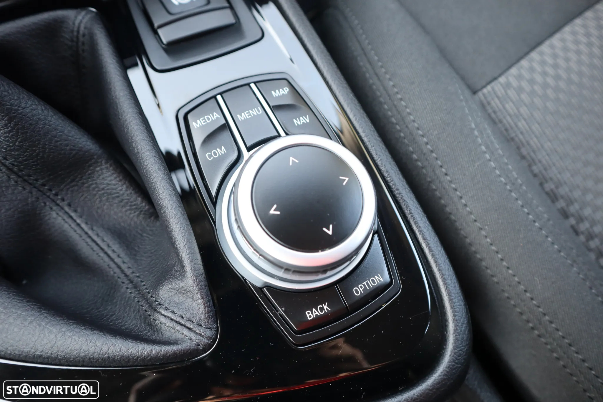 BMW 216 Active Tourer d Advantage - 27