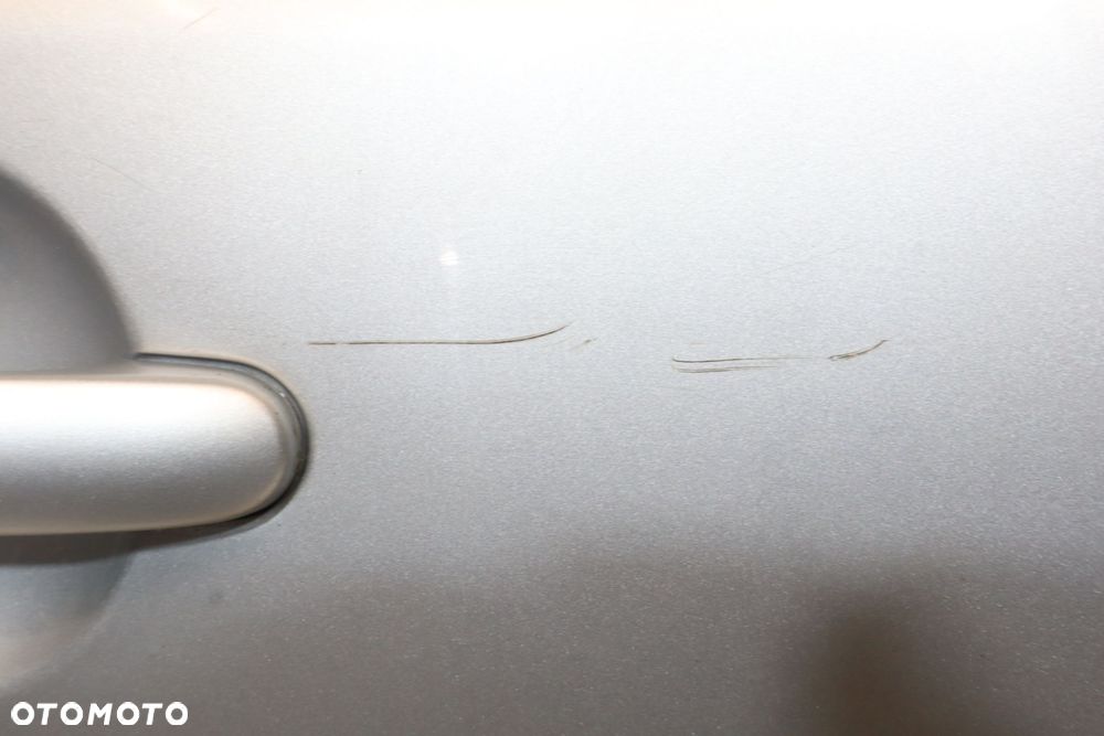 DRZWI PRAWY TYŁ VOLKSWAGEN TOURAN I LIFT LA7W MINIVAN - 4