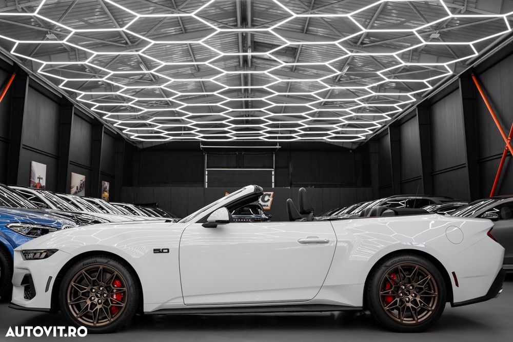 Ford Mustang Convertible 5.0 Ti-VCT V8 Aut. GT - 28