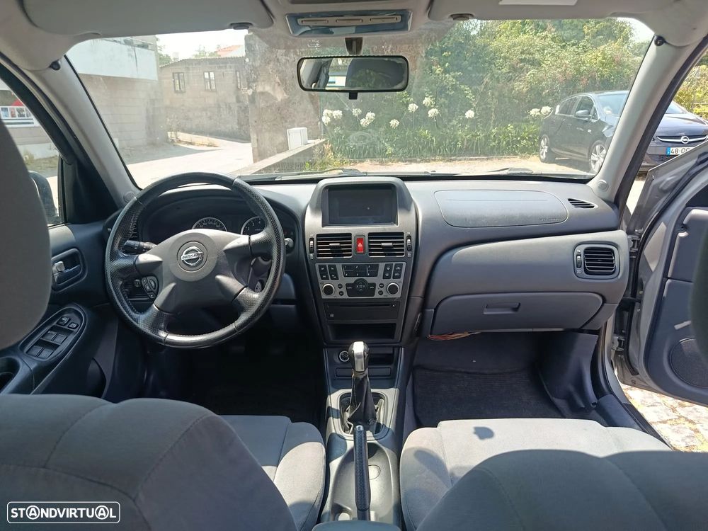 Nissan Almera 1.5 Visia AC ABS - 13