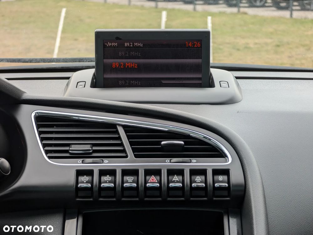 Peugeot 3008 2.0 HDi Premium+ - 28