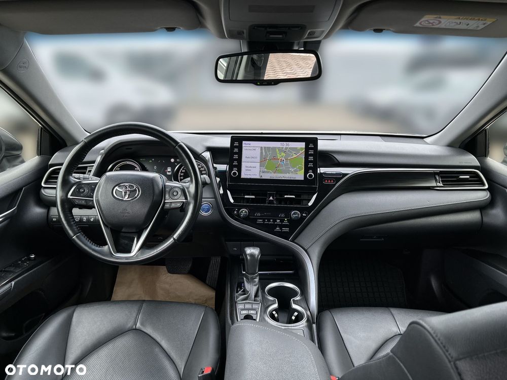 Toyota Camry 2.5 Hybrid Executive CVT - 9