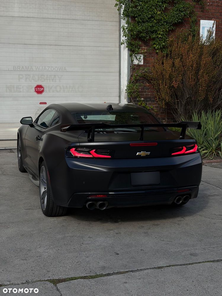 Chevrolet Camaro - 11