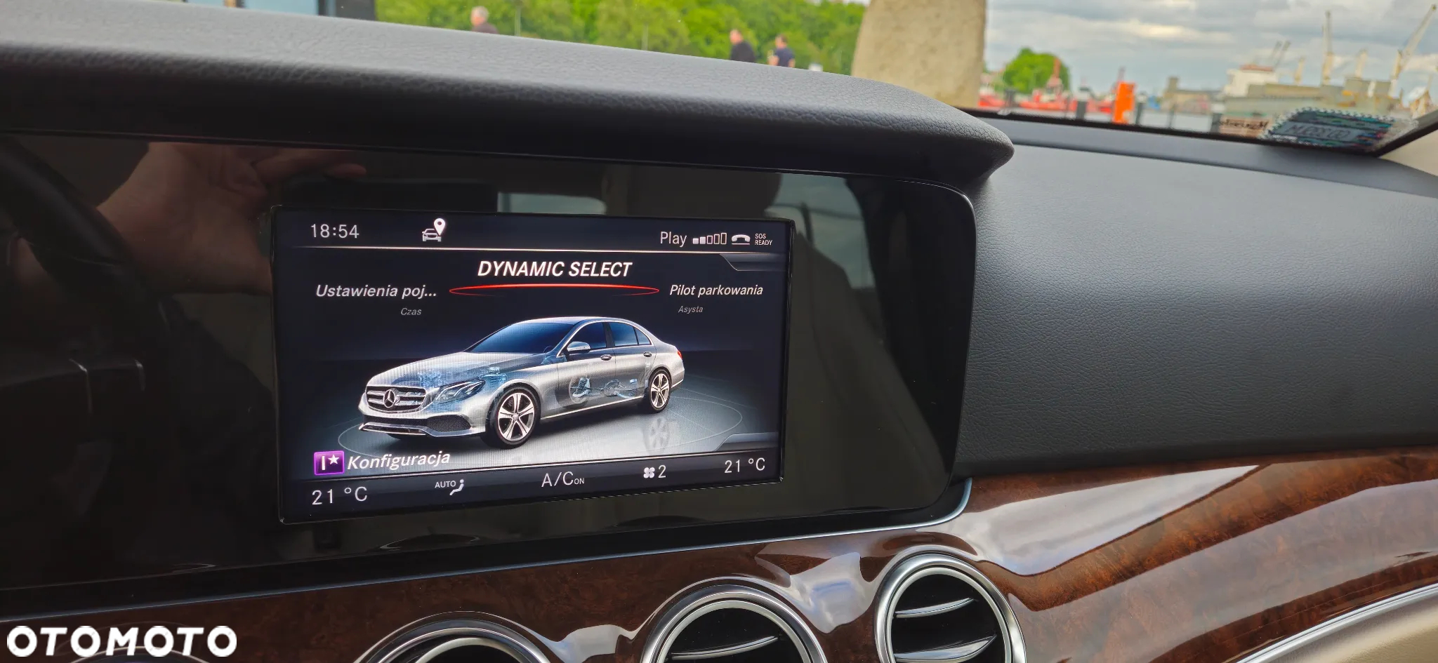 Mercedes-Benz Klasa E 200 9G-TRONIC - 30