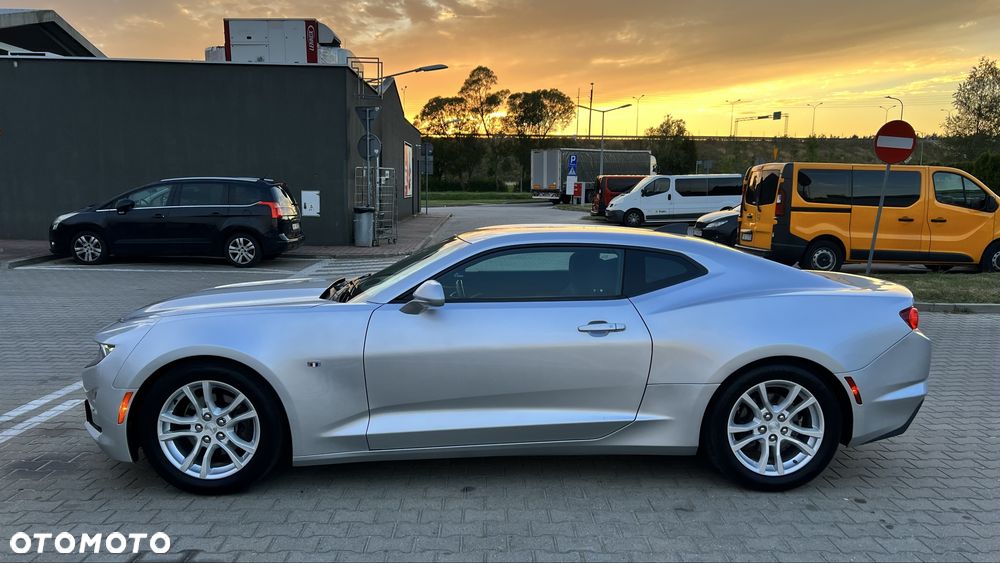 Chevrolet Camaro - 2