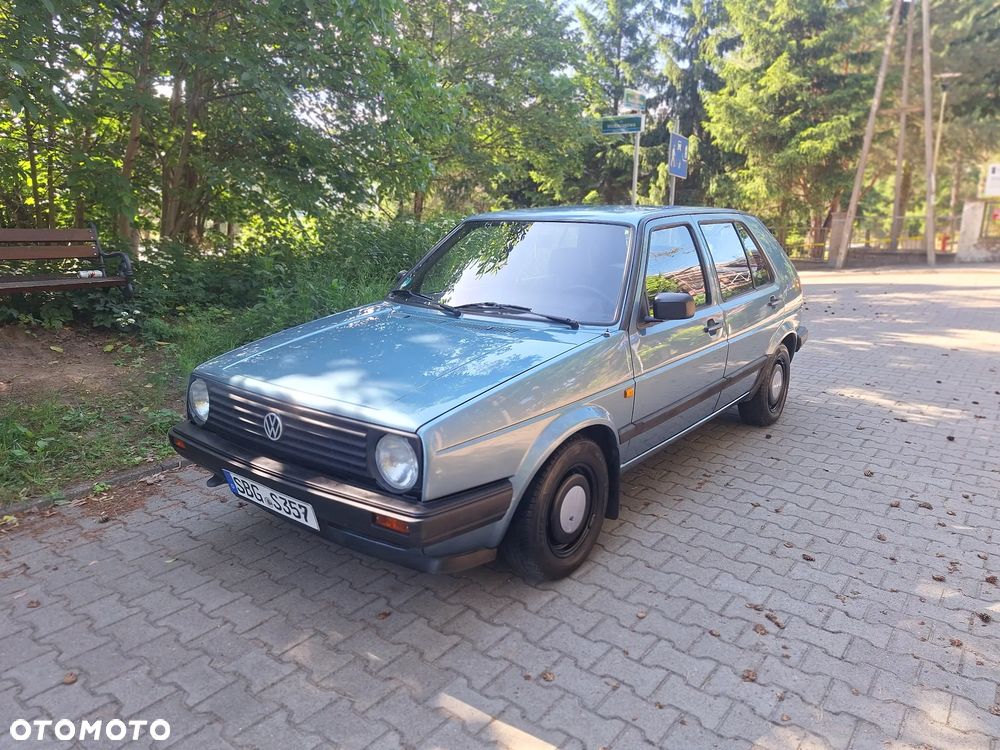 Volkswagen Golf 1.6 GL - 5
