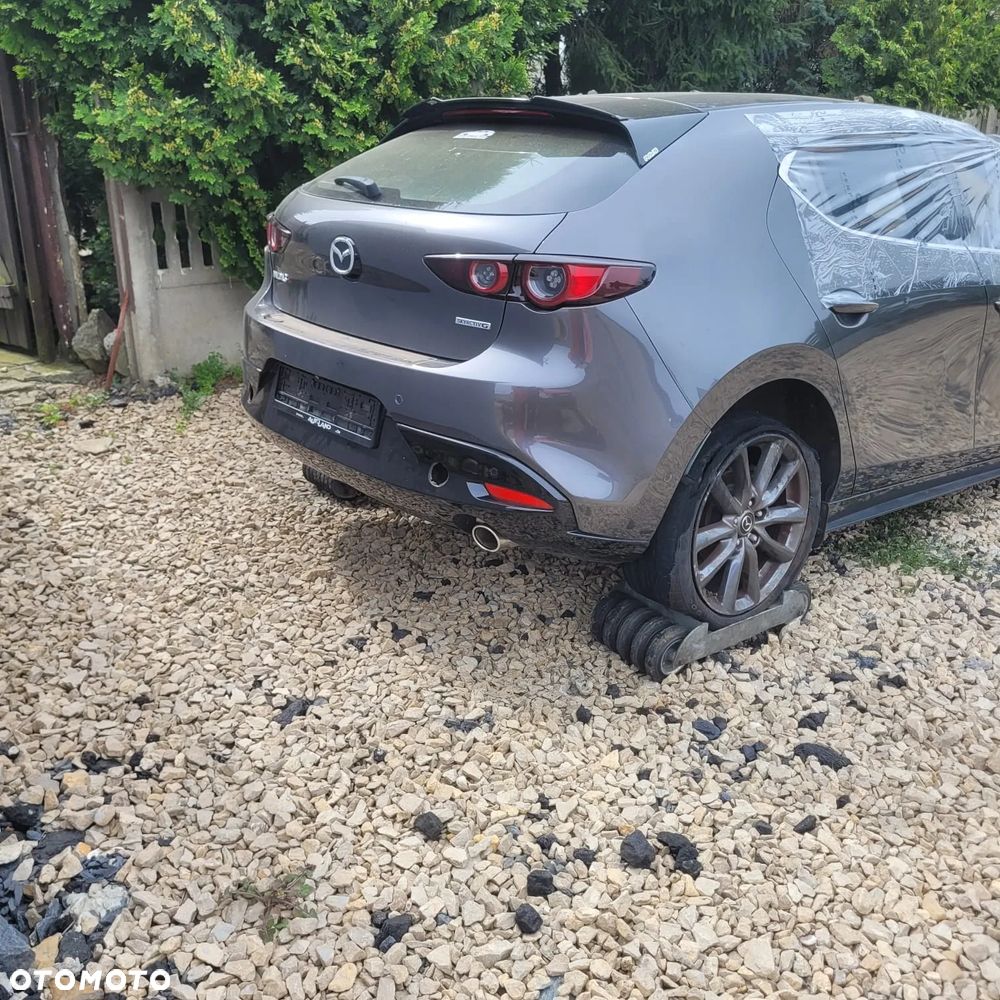 Mazda 3 2.0 mHEV Exclusive Line - 2