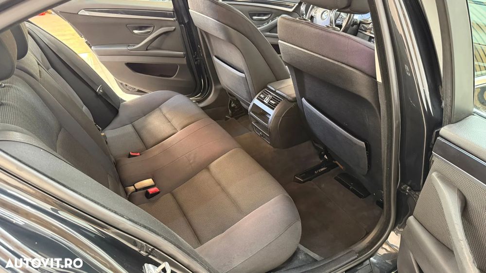 BMW Seria 5 520d - 9