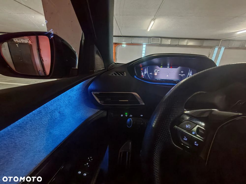 Peugeot 5008 2.0 BlueHDi GT Pack S&S EAT8 - 28