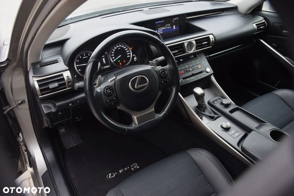 Lexus IS 250 Classic - 7