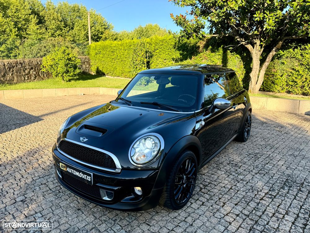 MINI 3 Portas Cooper SD Auto - 2