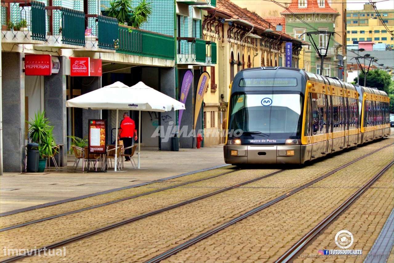 Loja, dois pisos, Matosinhos Brito Capelo - Grande imagem: 3/9