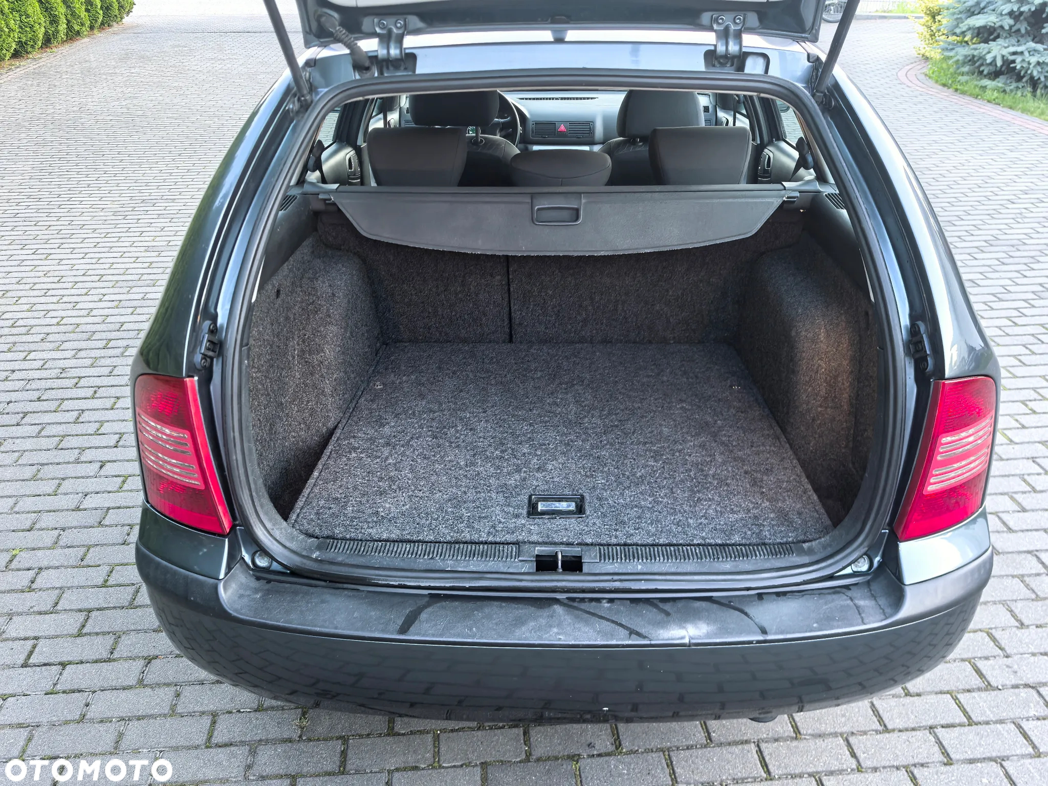 Skoda Octavia 2.0 Combi Ambiente - 10