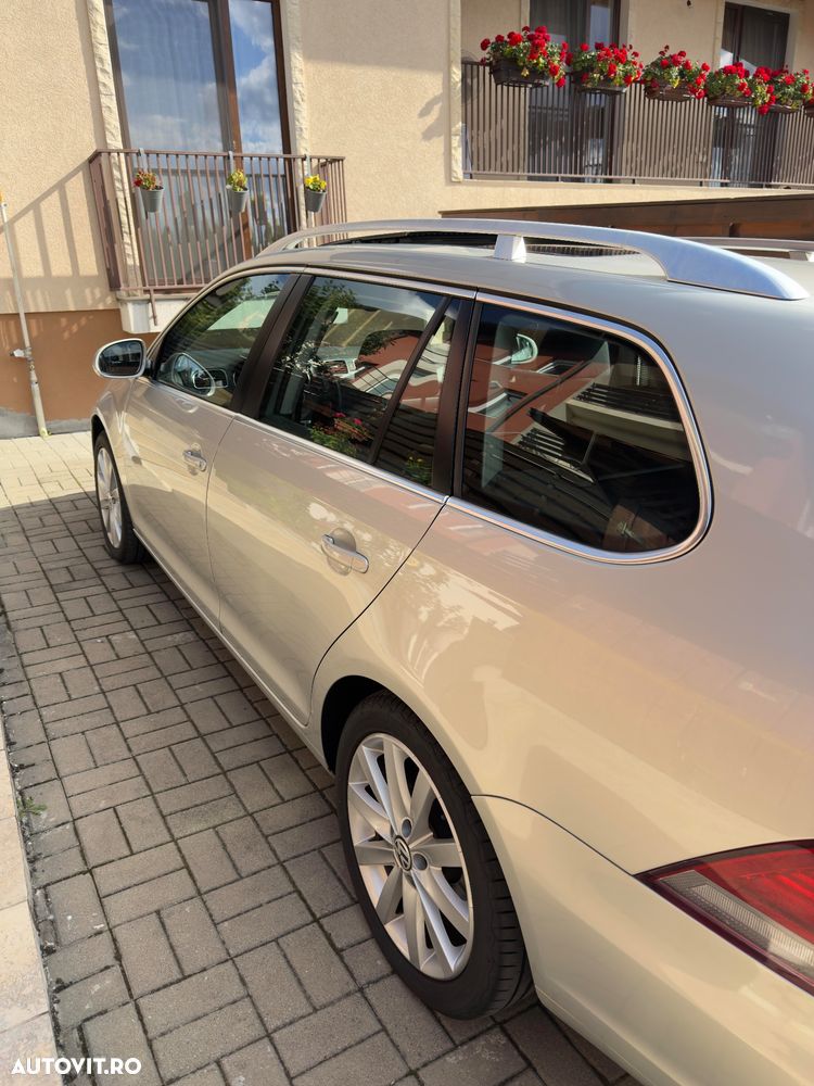 Volkswagen Golf 2.0 TDI DPF DSG Highline - 14