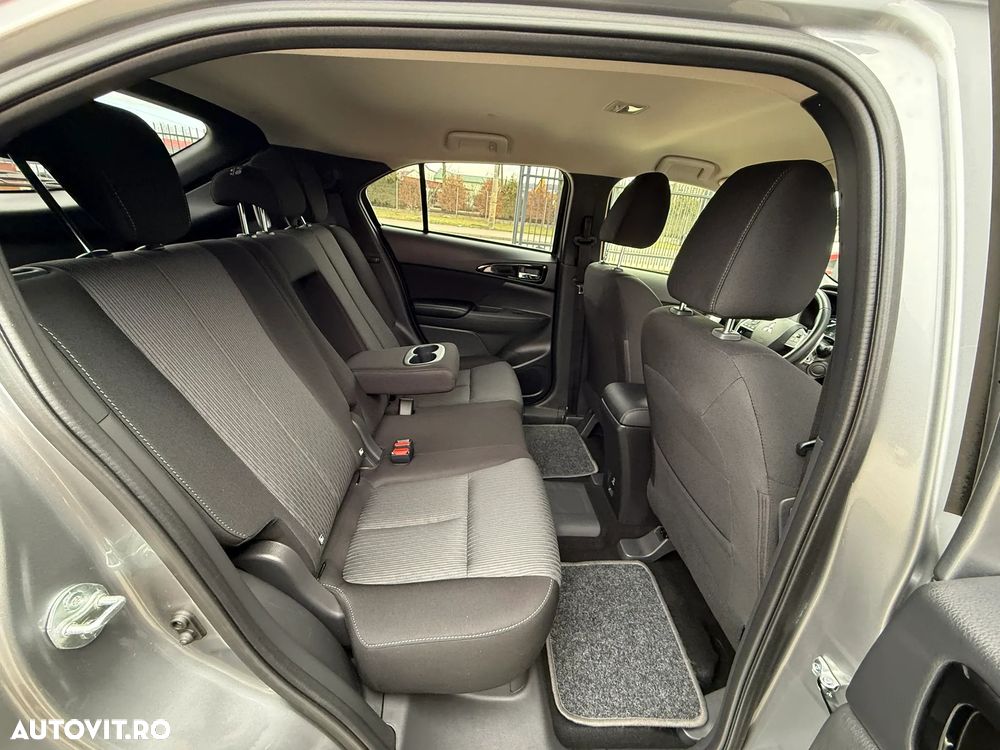 Mitsubishi Eclipse-Cross 4WD Intro Edition - 8